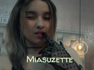 Miasuzette