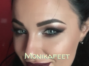 Monikafeet