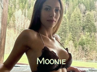 Moonie