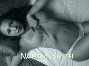 NahomySmith