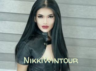 NikkiWintour
