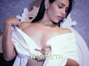 NiniBeth
