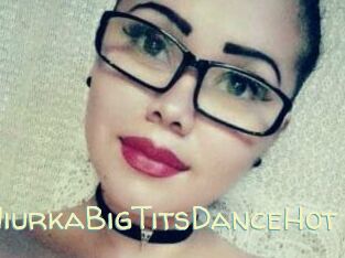 NiurkaBigTitsDanceHot