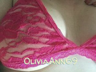 Olivia_Ann_69