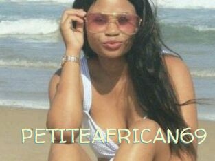 PETITEAFRICAN69 Sexy Tchat