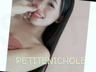 PETITENICHOLE