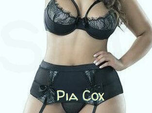 Pia_Cox