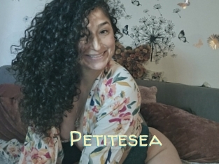 Petitesea