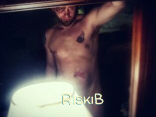 RiskiB
