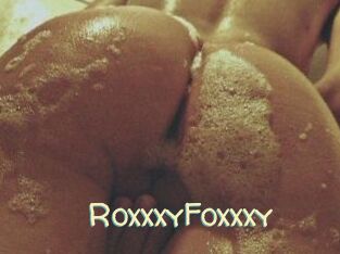 RoxxxyFoxxxy