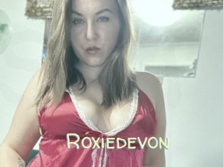 Roxiedevon