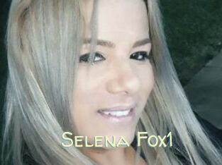 Selena_Fox1