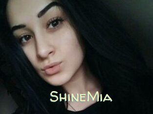 ShineMia