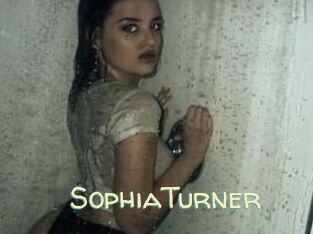 Sophia_Turner