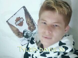 Tyler_davis_xx