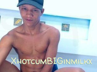 XhotcumBIGinmilkx